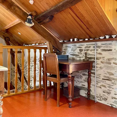 Renove Avec Jardin, Salle De Jeux Et Velos, Pres Du Canal De Nantes A Brest - Fr-1-306-1016 *