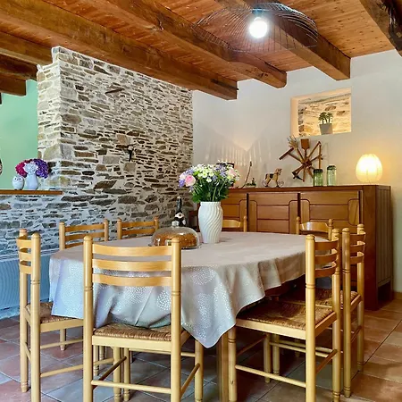 Renove Avec Jardin, Salle De Jeux Et Velos, Pres Du Canal De Nantes A Brest - Fr-1-306-1016 * La Chevallerais