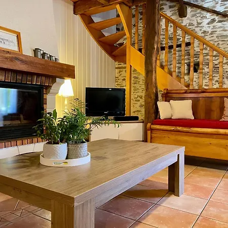 Renove Avec Jardin, Salle De Jeux Et Velos, Pres Du Canal De Nantes A Brest - Fr-1-306-1016 Lantställe La Chevallerais