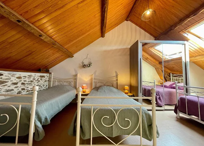 Rénové Avec Jardin, Salle De Jeux Et Vélos, Près Du Canal De Nantes à Brest - Fr-1-306-1016 Hébergement de vacances La Chevallerais